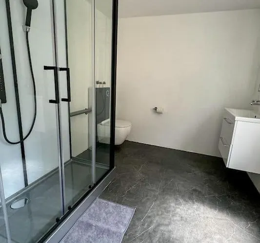 Center View 2 דירה *